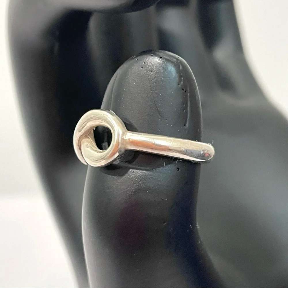 James Avery 925 Sterling Silver Infinity Ring